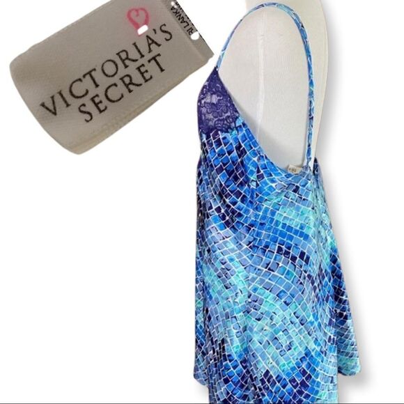 VICTORIA'S Secret Vintage Chemise Heart Label Blue Slip Sz M - Picture 3 of 11